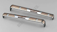 Tapa de culata HONDA de oro y aluminio bicolor.-Honda